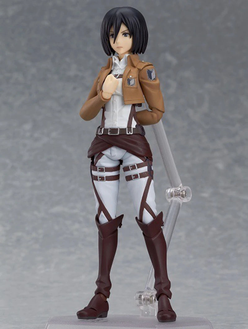Mikasa Ackerman - Figura Articulada 